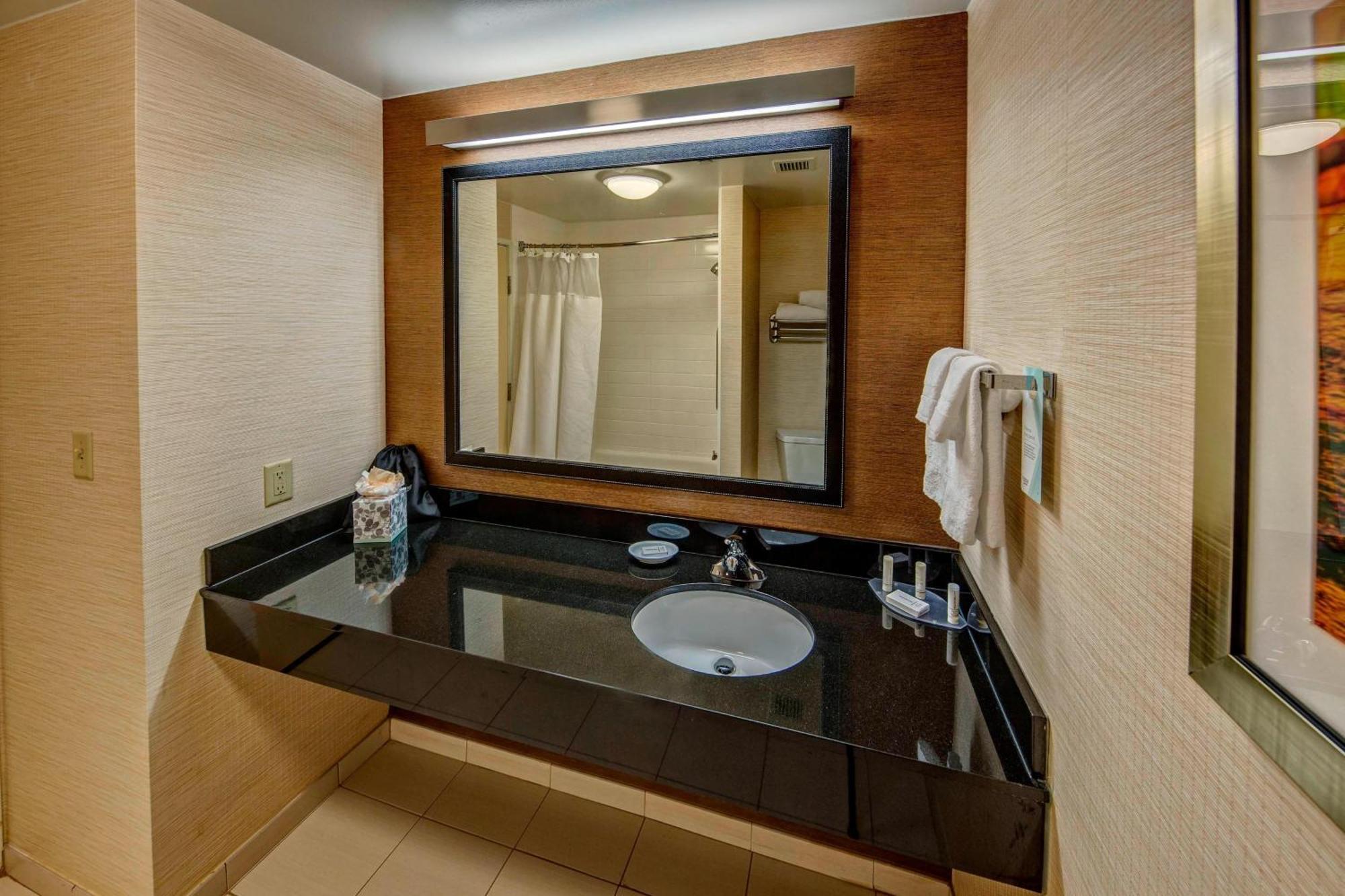 Fairfield Inn And Suites By Marriott Austin Northwest/The Domain Area Экстерьер фото